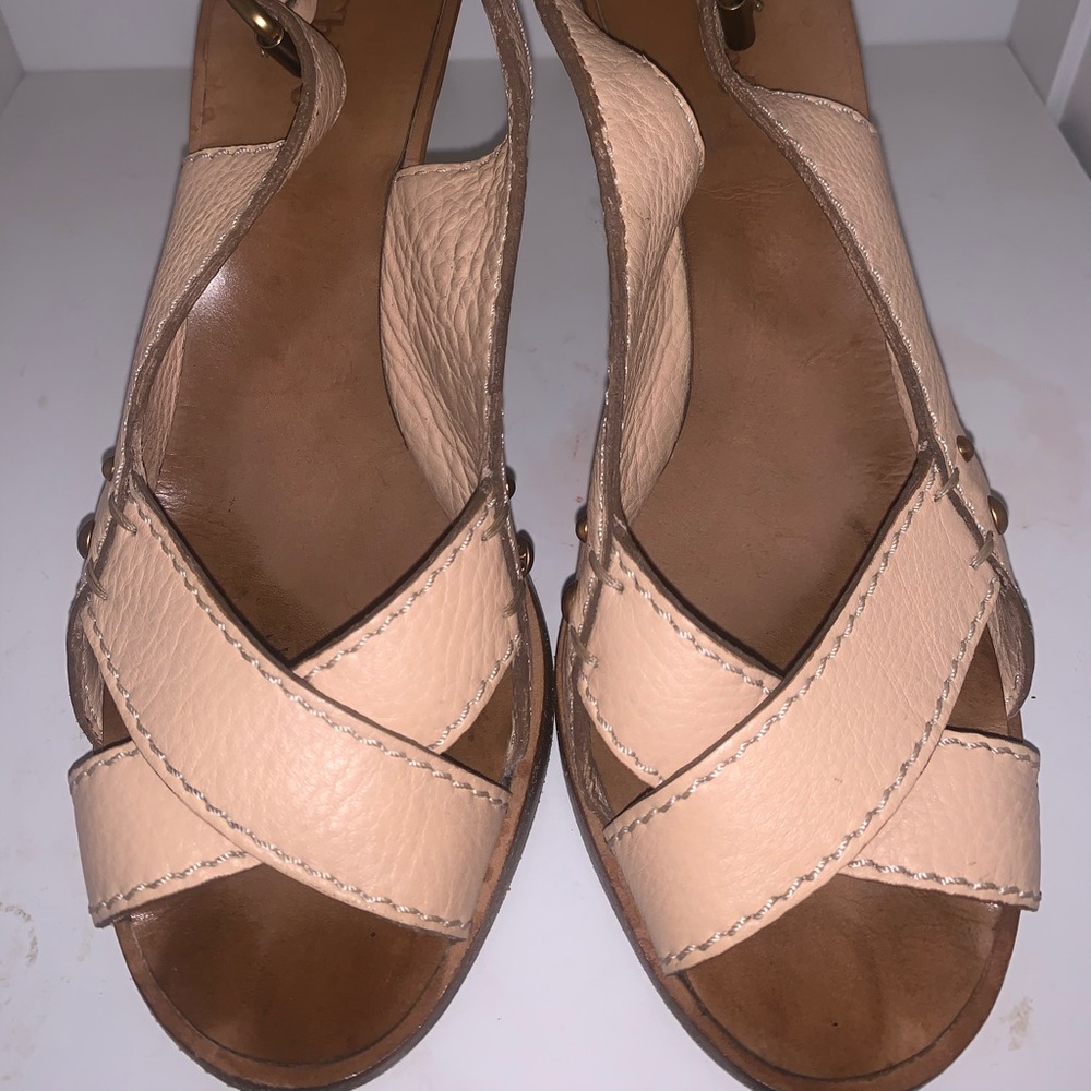 Chloé